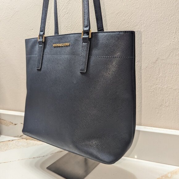 Michael Kors Navy Tote. Official Michael Kors in EUC. - Picture 1 of 10